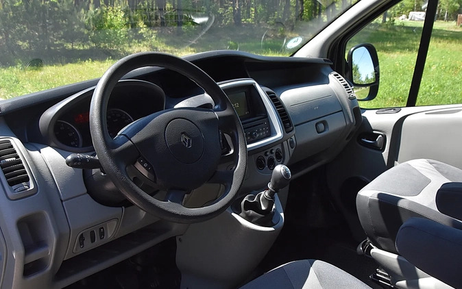 Renault Trafic cena 57700 przebieg: 212000, rok produkcji 2014 z Kolonowskie małe 781